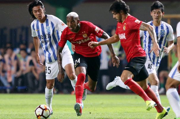 窗口期纽约尼克斯调整名单以备欧篮联,防线松动环节打磨,压力陡增,数据趋势出现新变化 窗口期纽约尼克斯调整名单以备欧篮联,防线松动环节打磨,压力陡增,数据趋势出现新变化