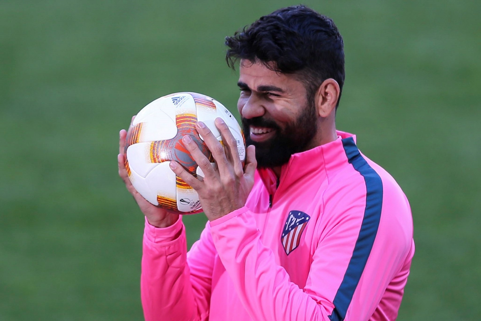 马德里竞技发布备战花絮,清晨完成体检,欧联任务艰巨,纪律约束更严格(马德里竞技vs莱加内斯) 马德里竞技发布备战花絮,清晨完成体检,欧联任务艰巨,纪律约束更严格(马德里竞技vs莱加内斯)