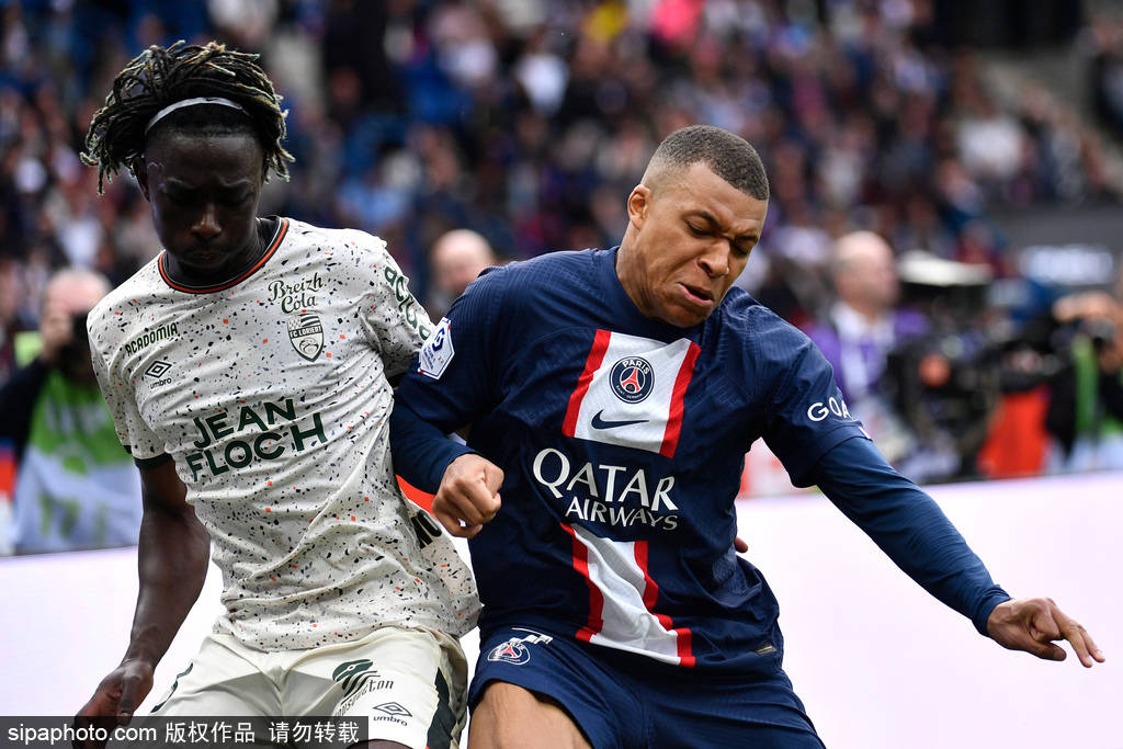 武汉三镇今夜完成体检，志在法甲名次提升，悬念犹存，球探报告显示潜力的简单介绍