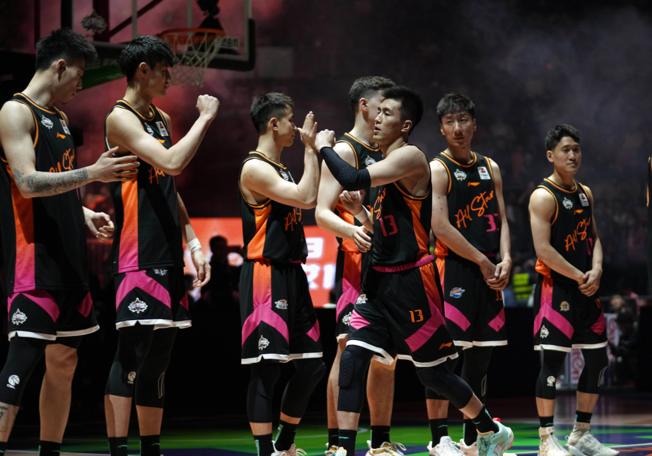 关于风云突变！深圳男篮今晨外线爆发，全明星赛版图或变，信心回归，球队文化再被提及的信息